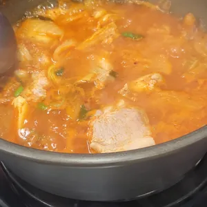 백채김치찌개 사진