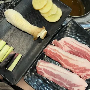 하찬은연탄집 사진