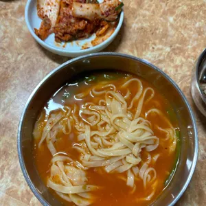 김해자손칼국수 사진