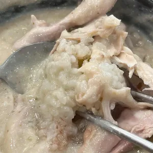 경복궁 들깨삼계탕 사진