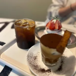 크레뮤 러빙 클럽 사진