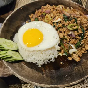 반피차이 리뷰 사진