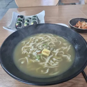 배말칼국수김밥 사진