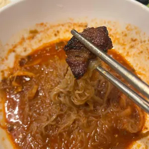고인돌 숯불고기 사진