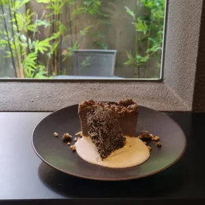 안밀 사진