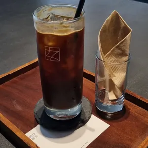 안밀 사진