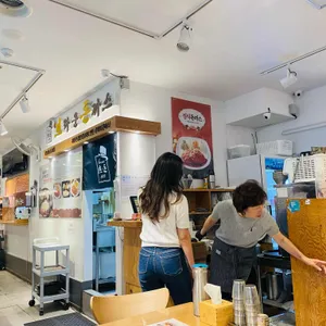 브라운돈까스 강남 포스코점 리뷰 사진