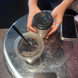 컨플릭트스토어 리뷰 사진