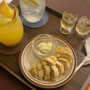 커피우드 사진