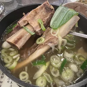 오금버드나무집 사진