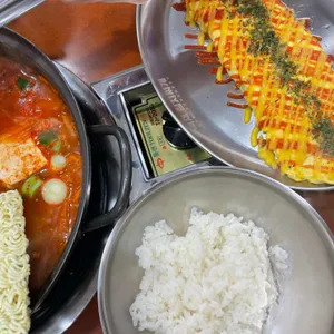 백채김치찌개 사진