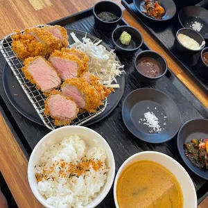 현돈 사진