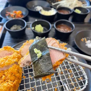 현돈 사진