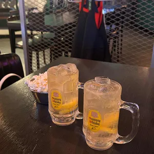 이쁘롬 사진