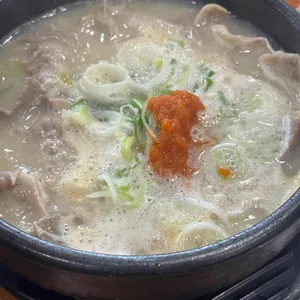 부산토박이돼지국밥 사진