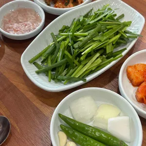 부산토박이돼지국밥 사진