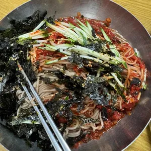 망우리고개 서옹메밀막국수 사진