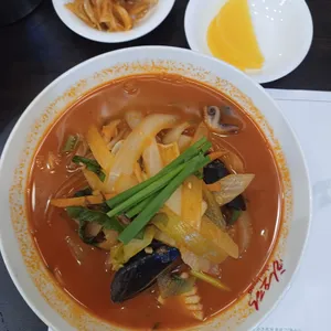 차오팡 사진