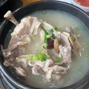 궁중삼계탕 사진