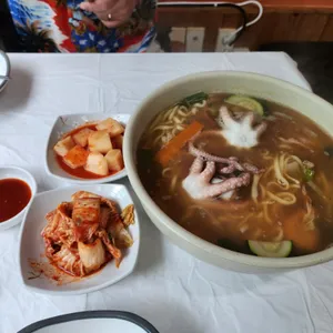 낙지한마리칼국수 사진