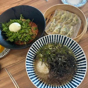 두손모밀 사진