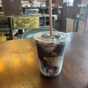맥코이 사진