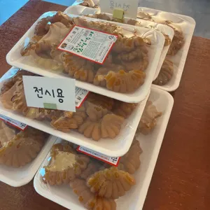장인더 사진