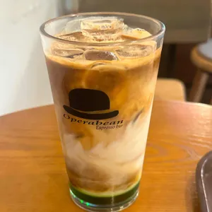 오페라빈 에스프레소바 사진