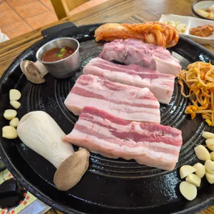 삼무공원흑돼지 사진