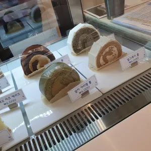 카페 블루웨일 리뷰 사진