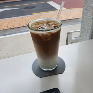 카페 블루웨일 사진