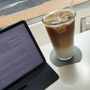 카페 블루웨일 리뷰 사진