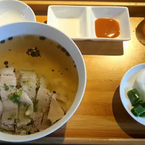 동국 사진