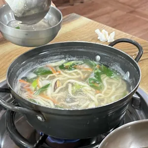 해초냉면 사진