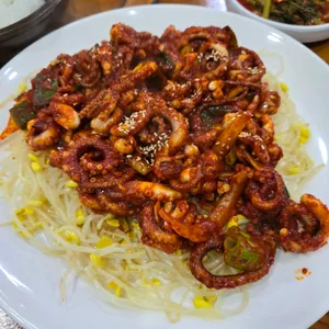 낙지한마리수제비상도 사진