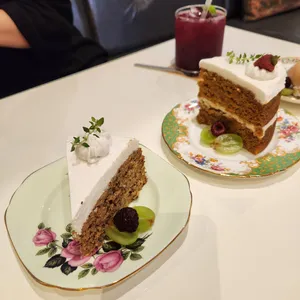 라 뽀즈 사진