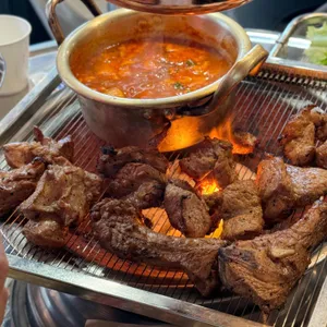 2010연탄돼지갈비 사진