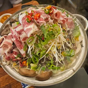 봄날객잔 사진