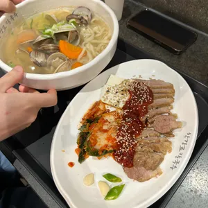 한강로칼국수 사진