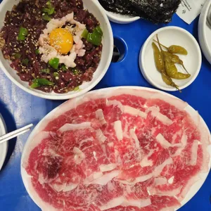 저수지 사진