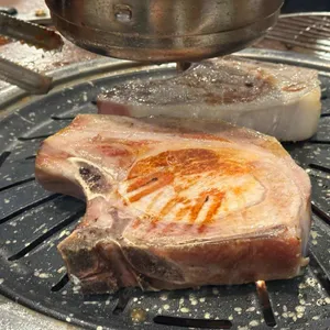동락돼지 사진