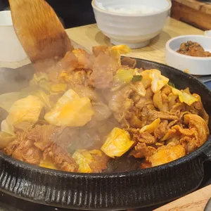 못난이쌈밥 사진