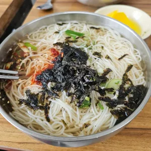 명동할머니국수 사진 1