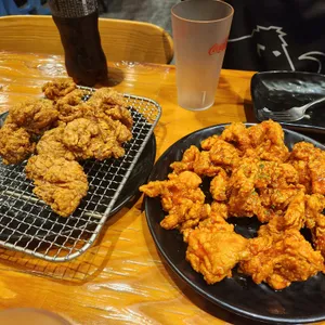 충만치킨 사진