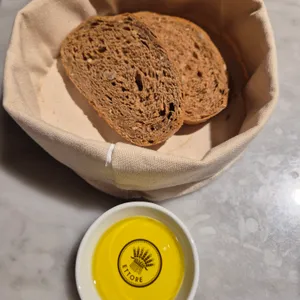 에토레 사진