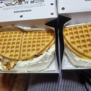 카페 인중독 대표 사진