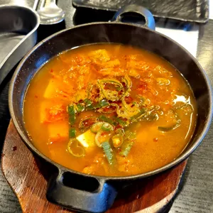 블랙돗 사진