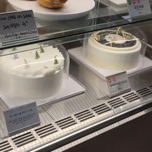 인터랙트 리뷰 사진
