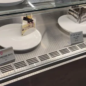 인터랙트 리뷰 사진