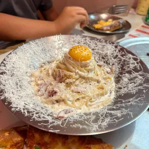 아노브 연남 리뷰 사진